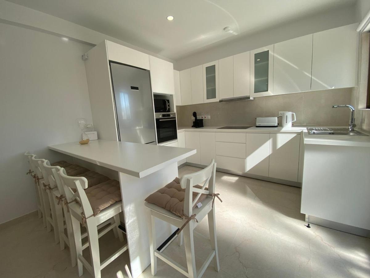 Phaedrus Living: City View Luxury Flat Androcleous Paphos 外观 照片