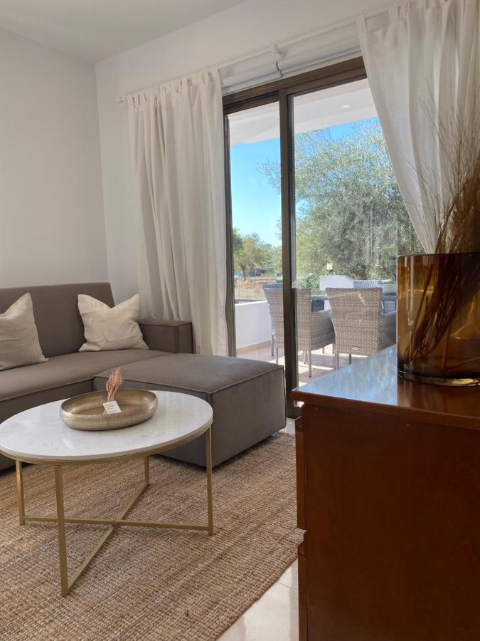 Phaedrus Living: City View Luxury Flat Androcleous Paphos 外观 照片