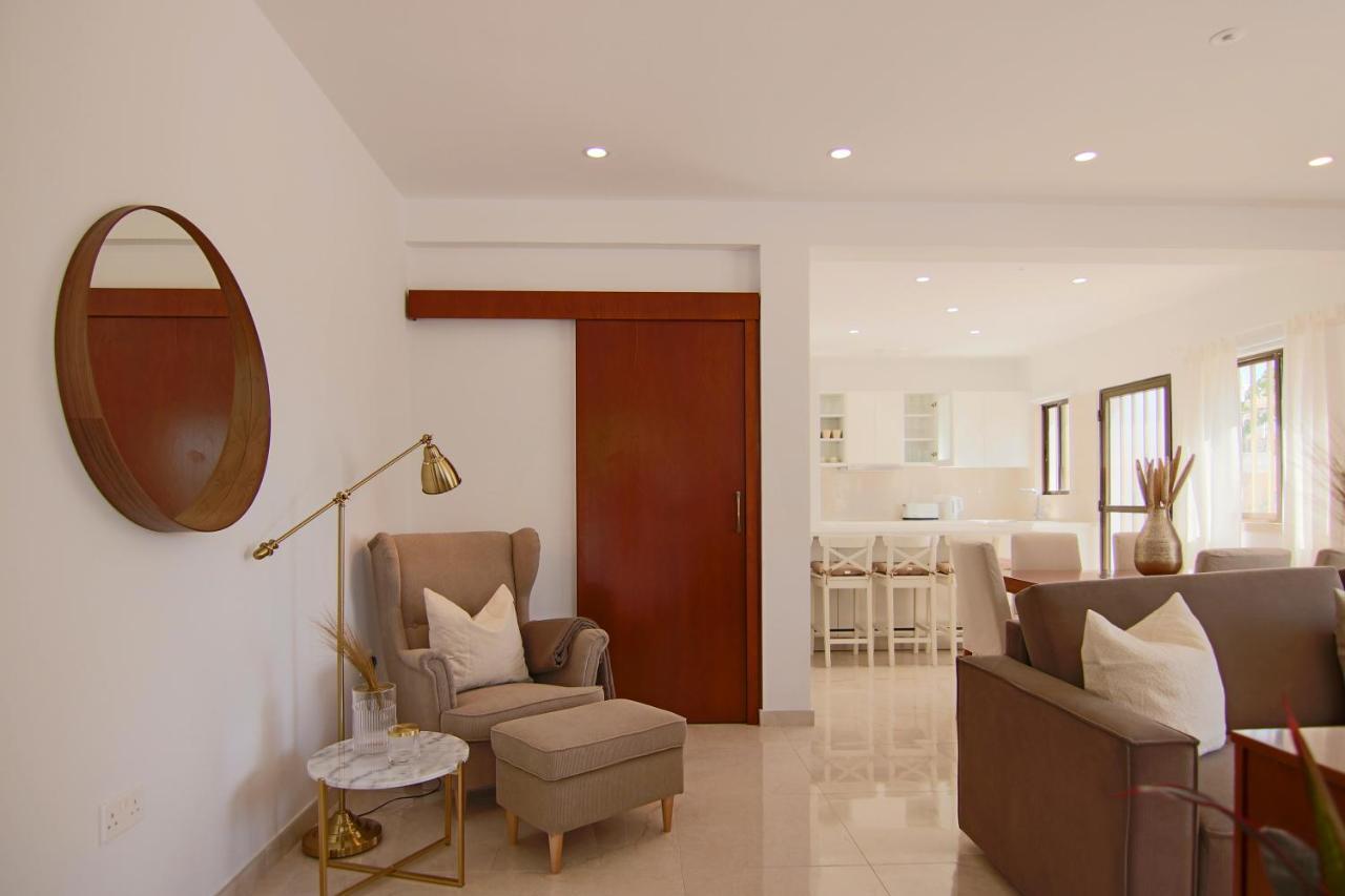 Phaedrus Living: City View Luxury Flat Androcleous Paphos 外观 照片