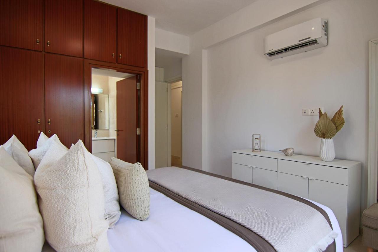 Phaedrus Living: City View Luxury Flat Androcleous Paphos 外观 照片
